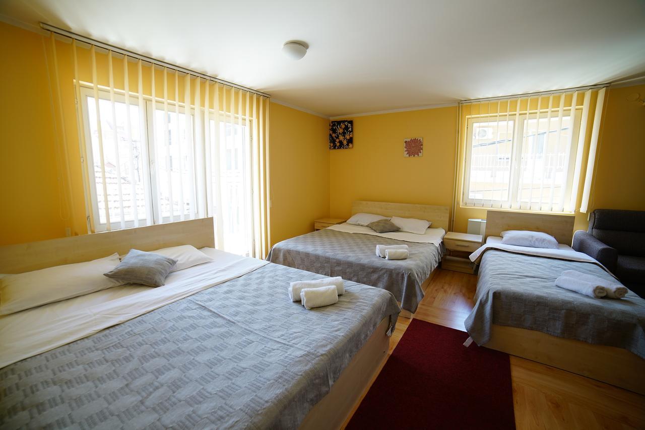 Bed And Breakfast Majesty Ni Esterno foto
